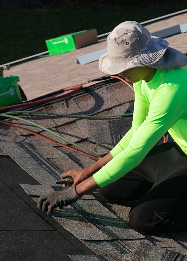 Emergency roofing services in Sarasota